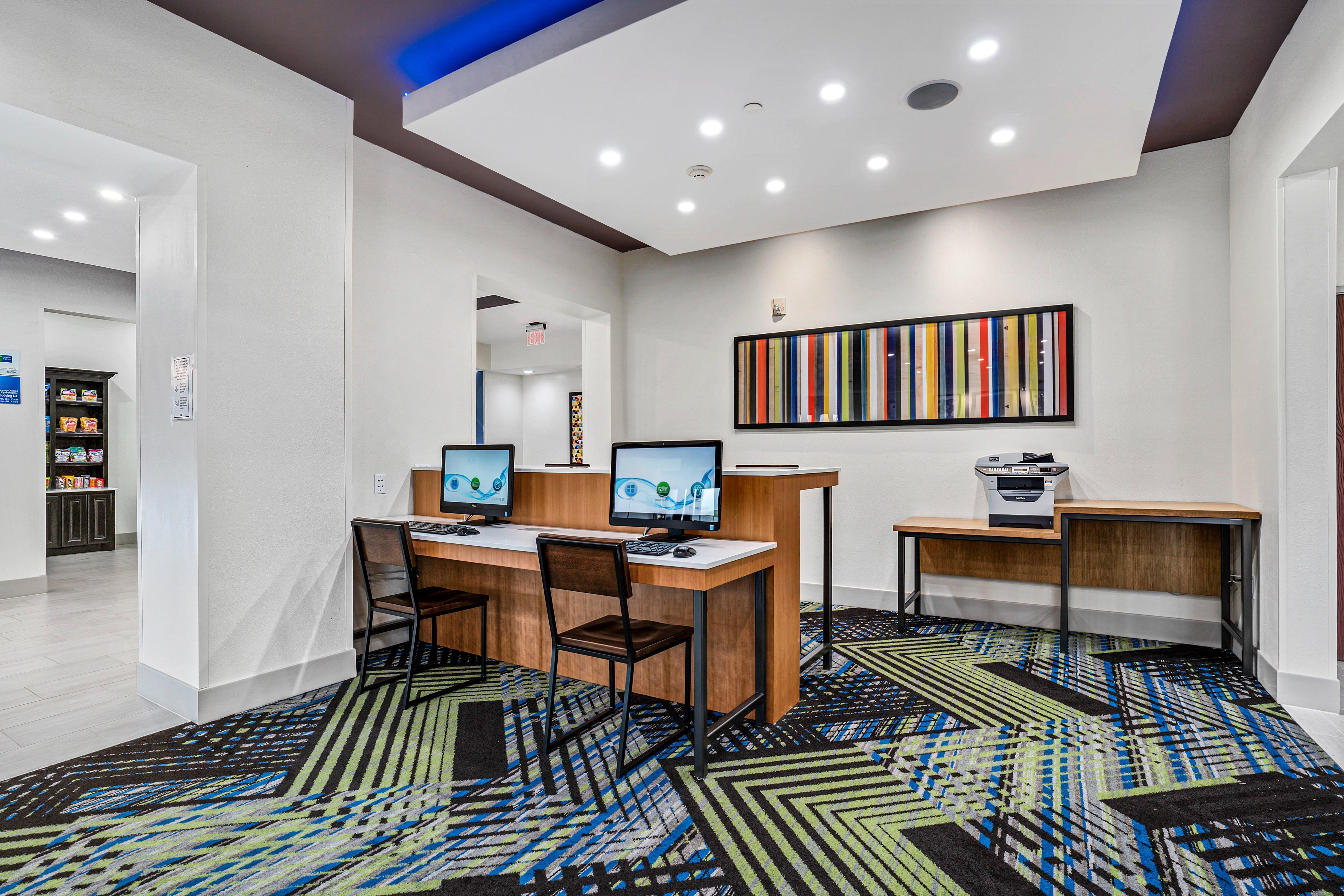 Holiday Inn Express & Suites Van Buren-Fort Smith Area, An Ihg Hotel Exterior photo
