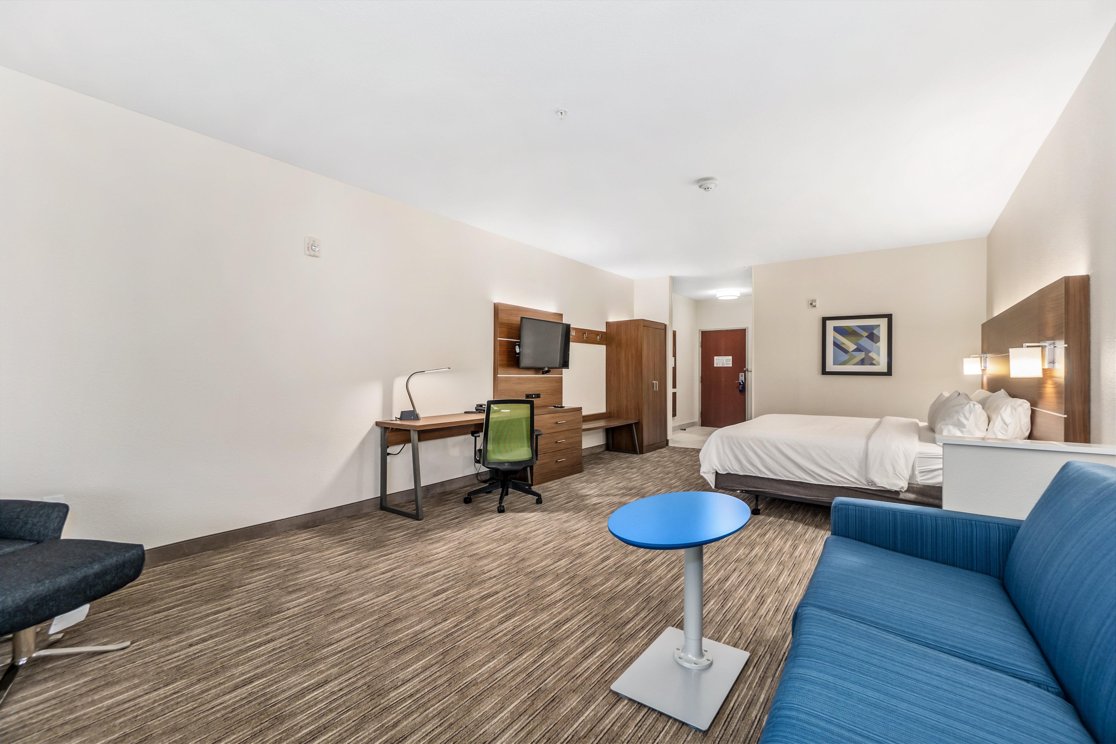 Holiday Inn Express & Suites Van Buren-Fort Smith Area, An Ihg Hotel Exterior photo
