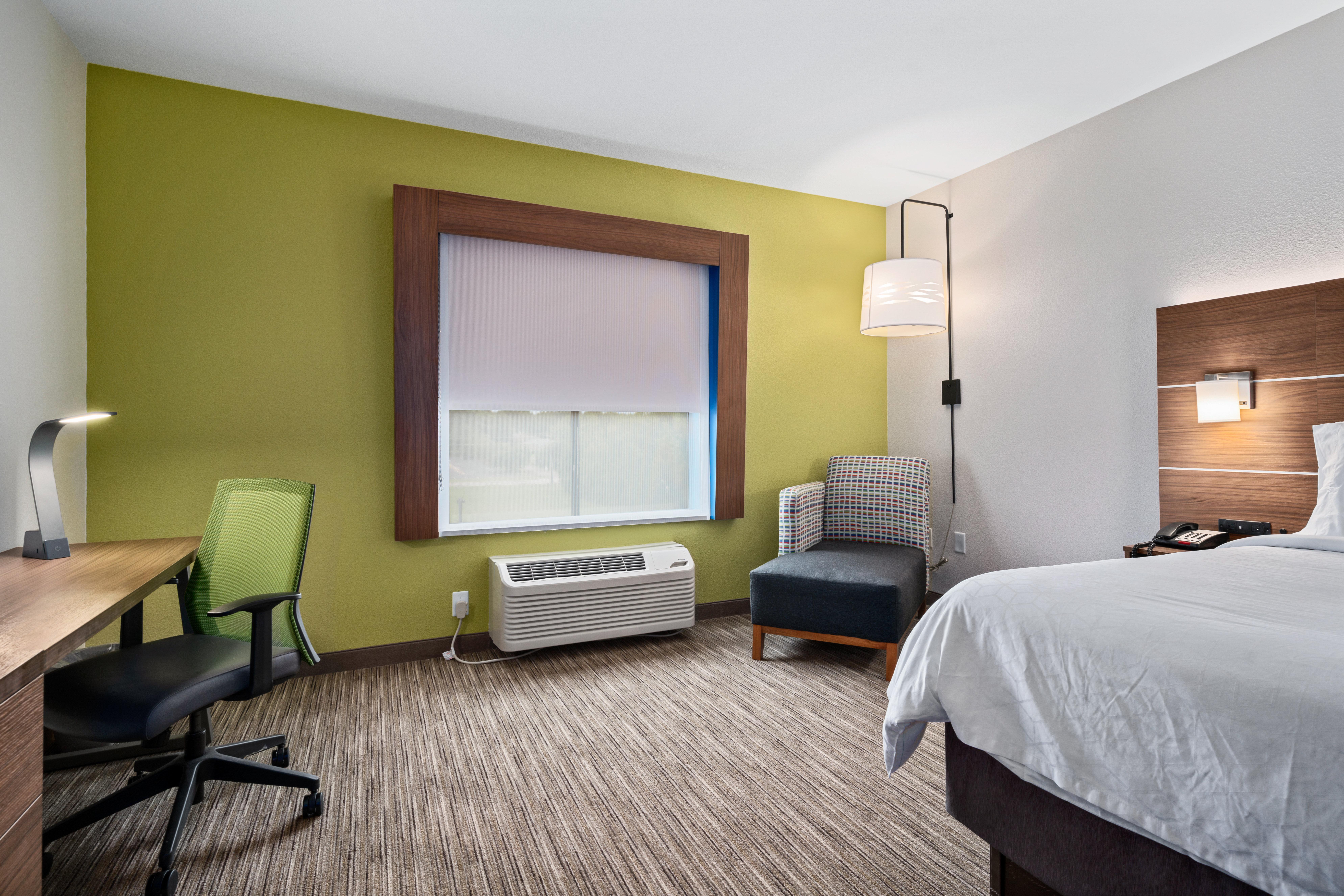 Holiday Inn Express & Suites Van Buren-Fort Smith Area, An Ihg Hotel Exterior photo
